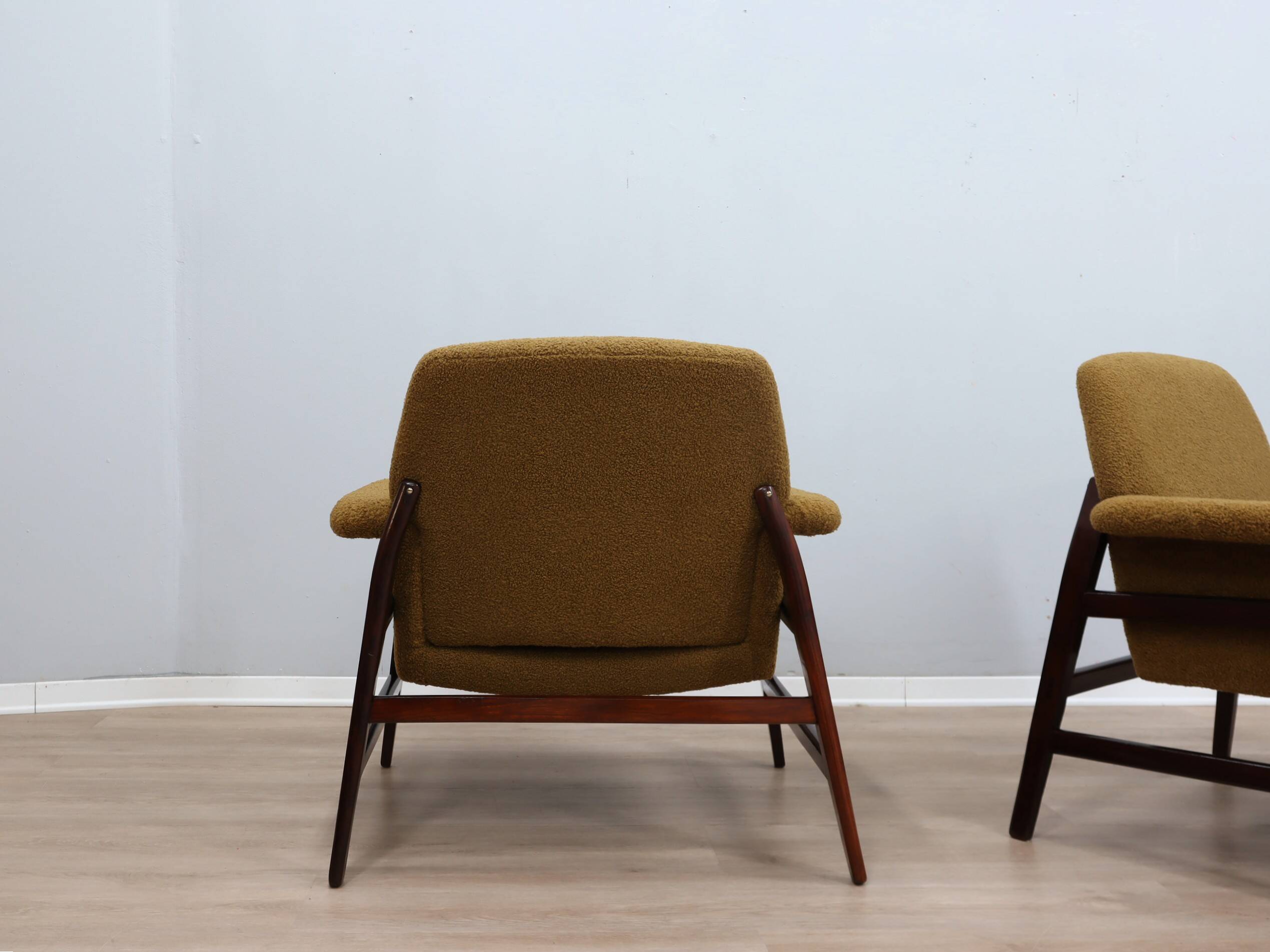 Mid century armchairs Gianfranco Frattini style 1950s