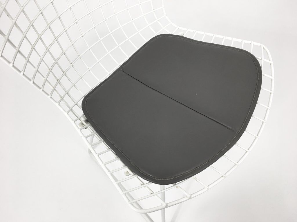 White Knoll chair Bertoia