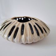 Vase ajouré en céramique vintage