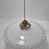 Suspension en opaline