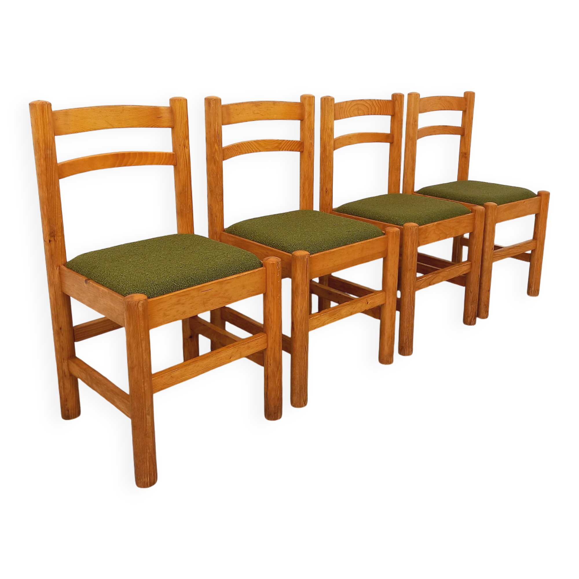 Set of 4 vintage chairs in pine and khaki green bouclette fabric from the 70s