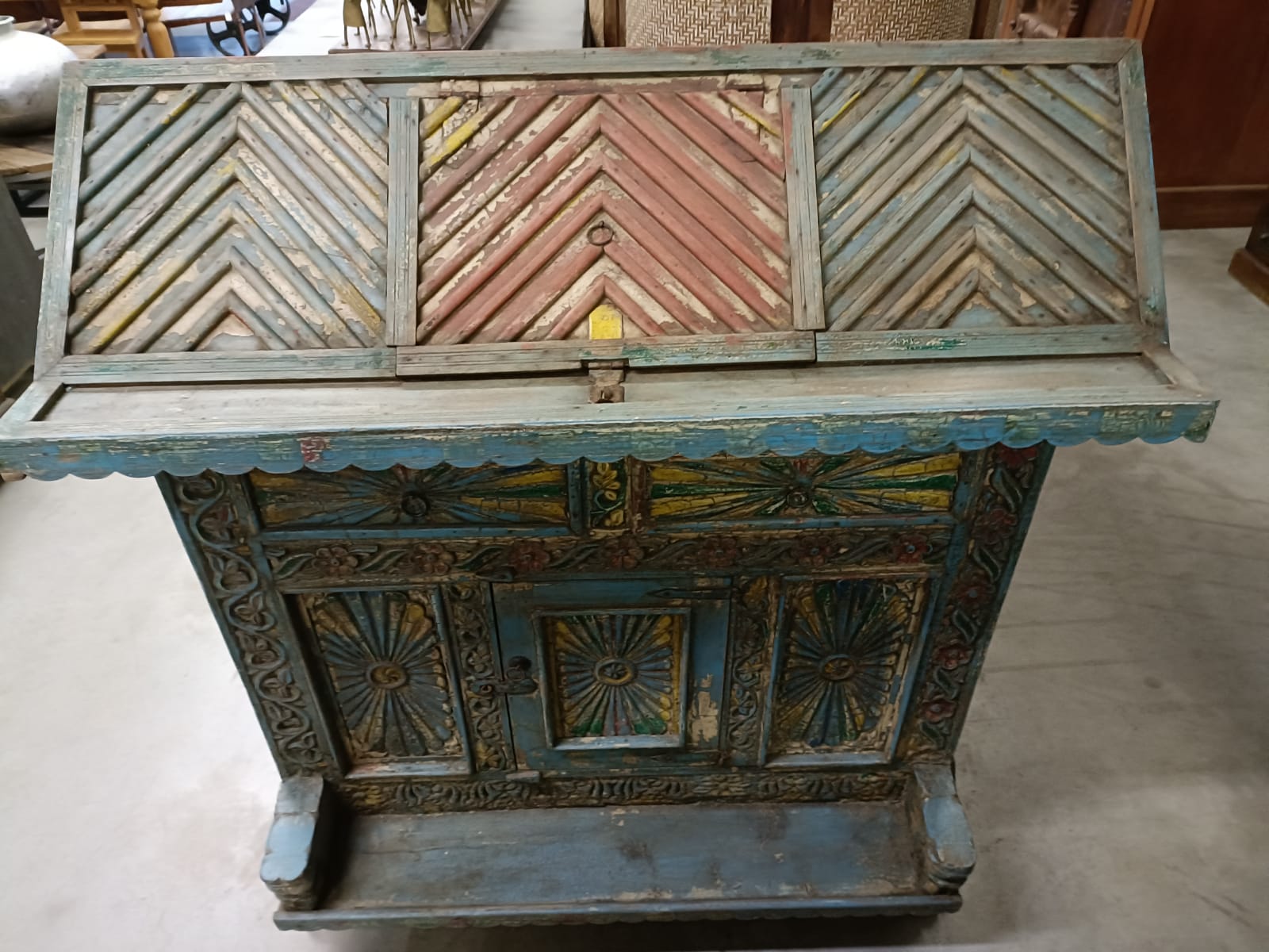 Armoire