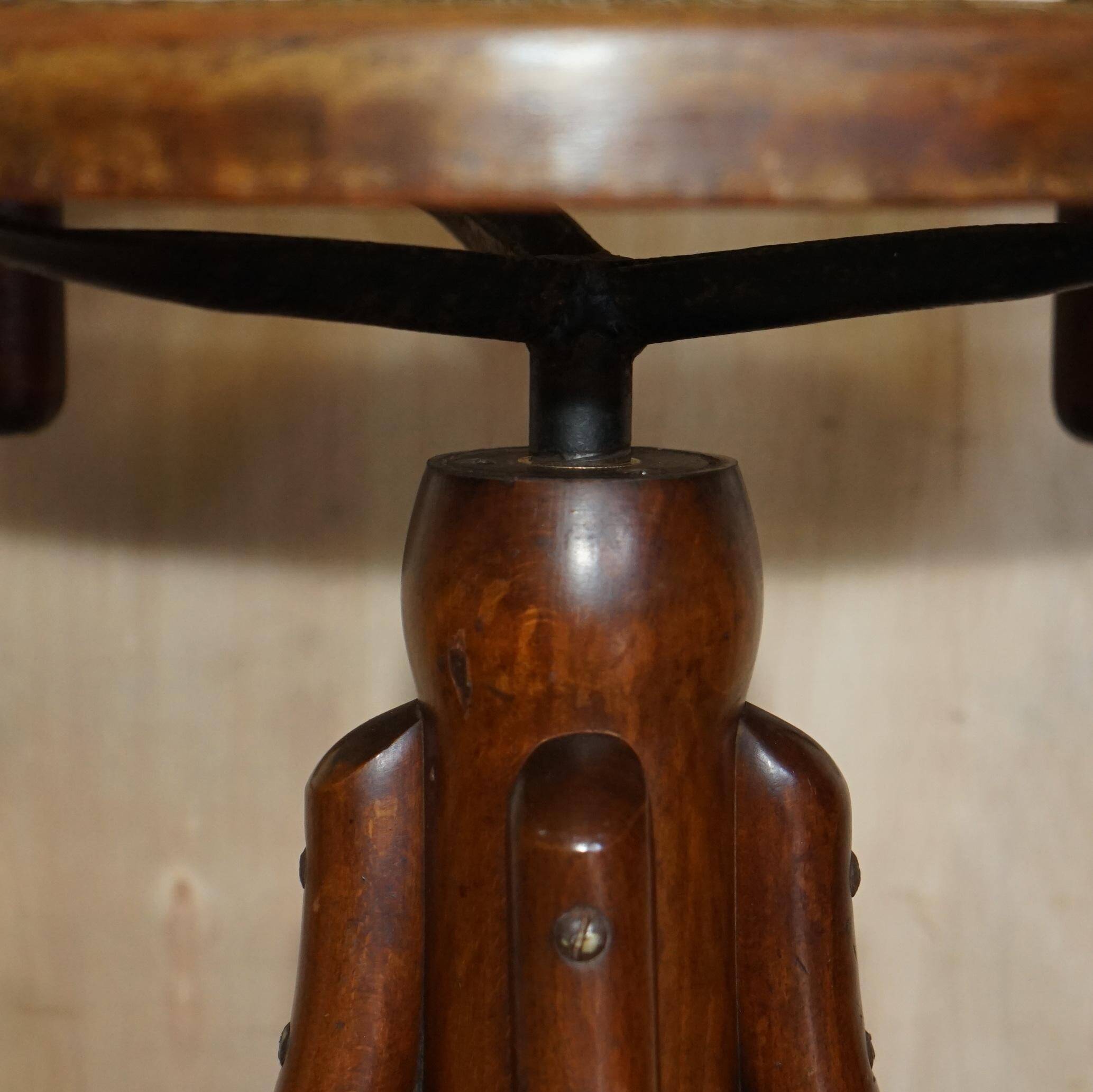 Antique Thonet model no. 3 swivel office armchair