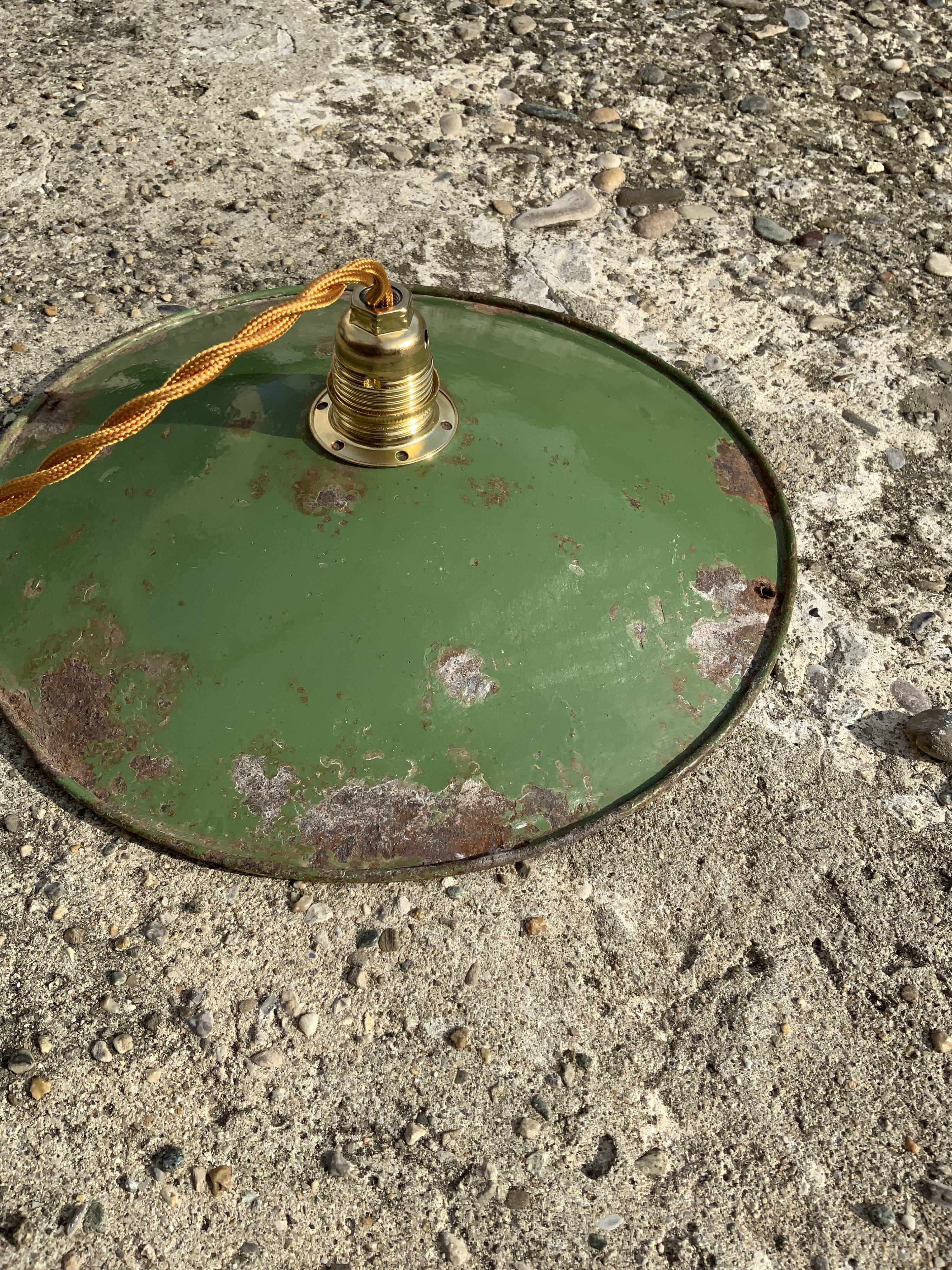 Vintage suspension green enamelled sheet white
