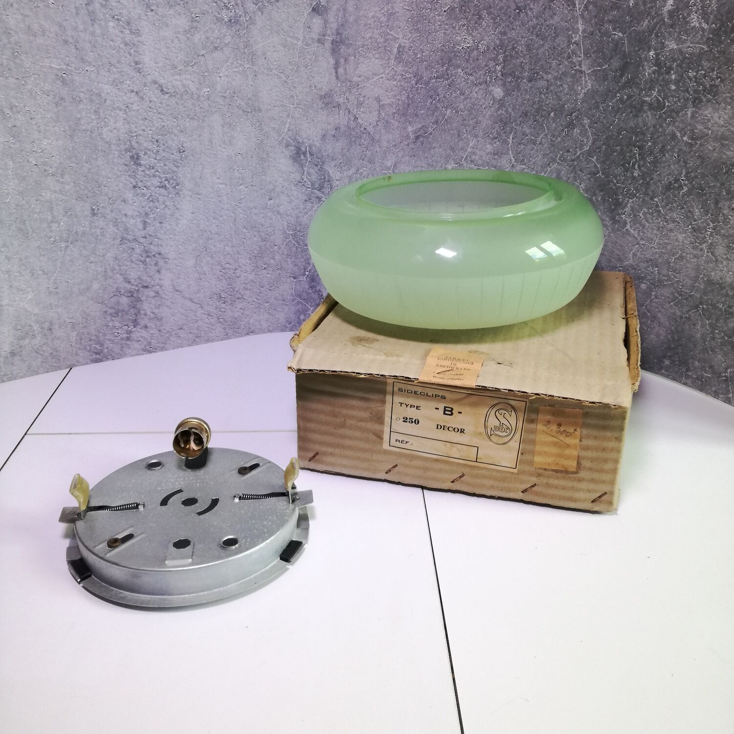 Green domed ceiling lamp, 1950