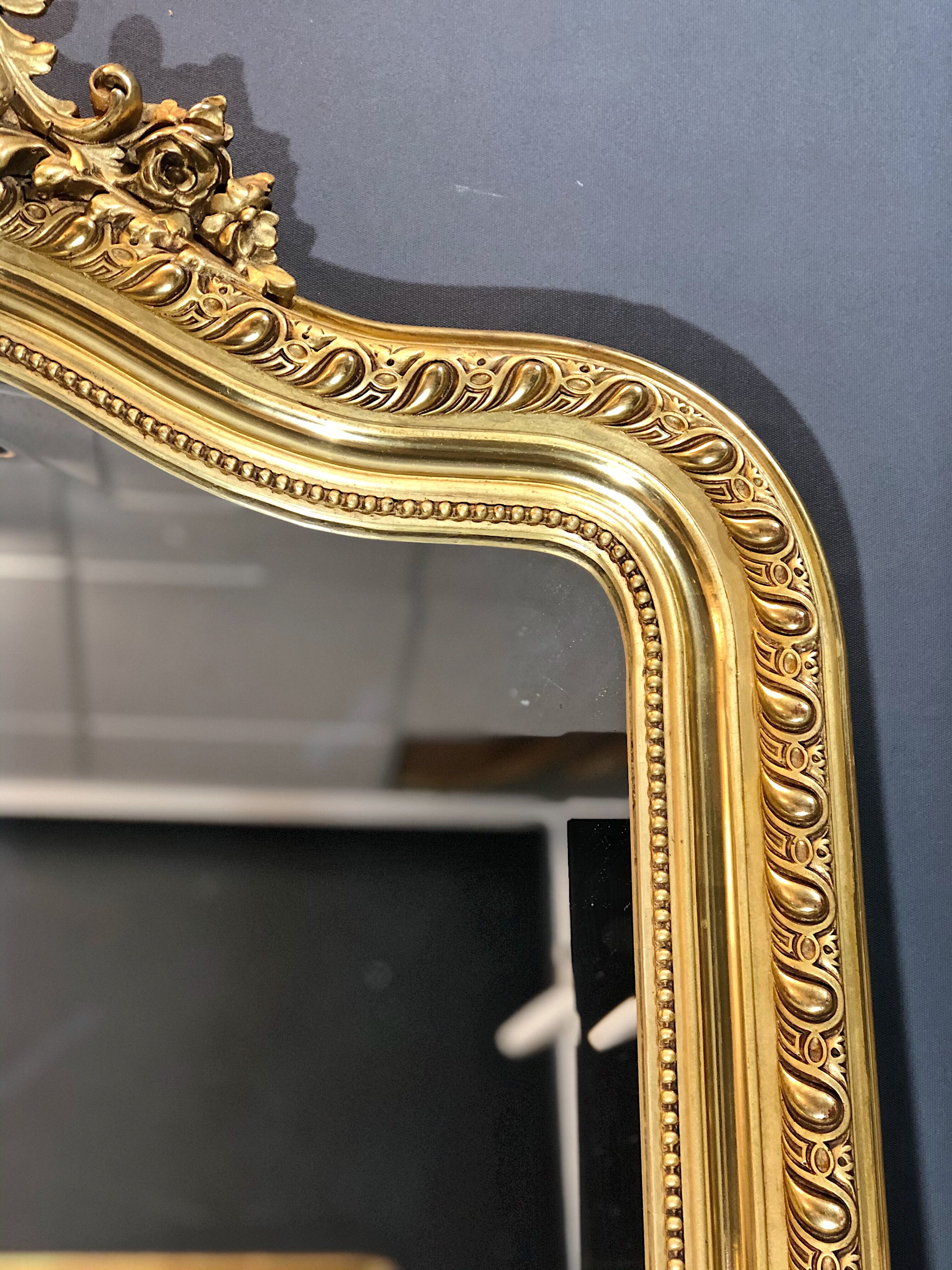 Old mirror gold leaf gilding