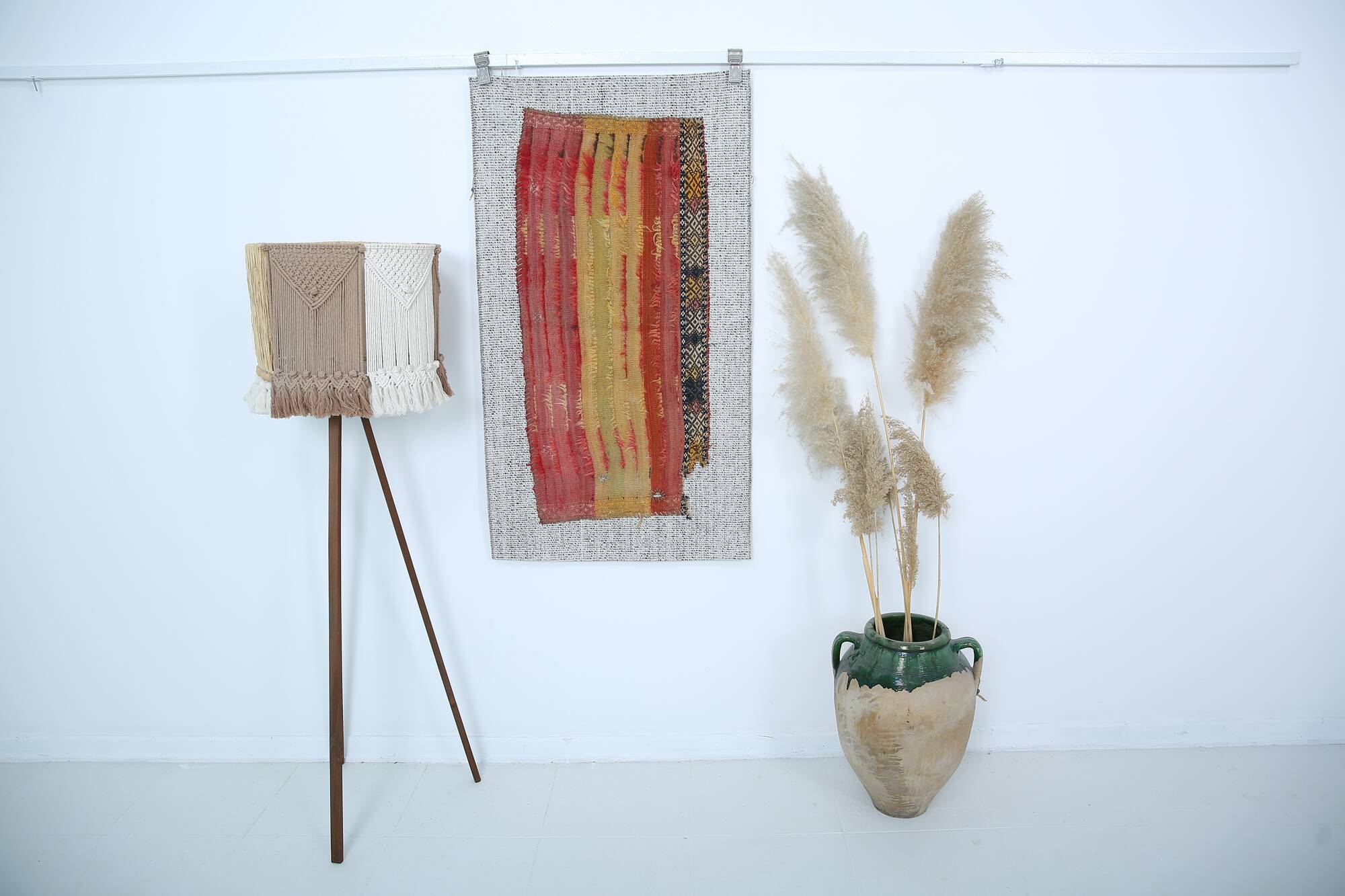 Modern Handmade Vintage Wall Rug, 75x134Cm