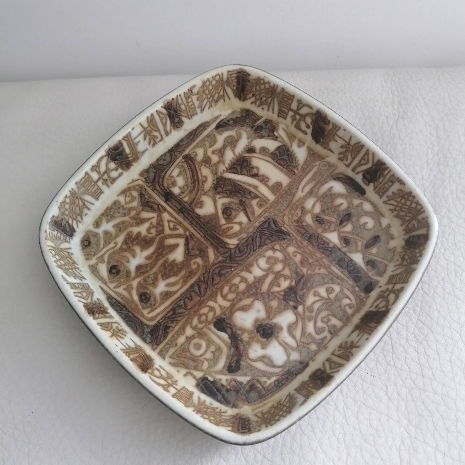 Baca bowl in glazed Danish earthenware Royal Copenhagen design by Nils Thorsson