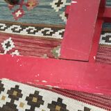 Painter red/bordeaux stool