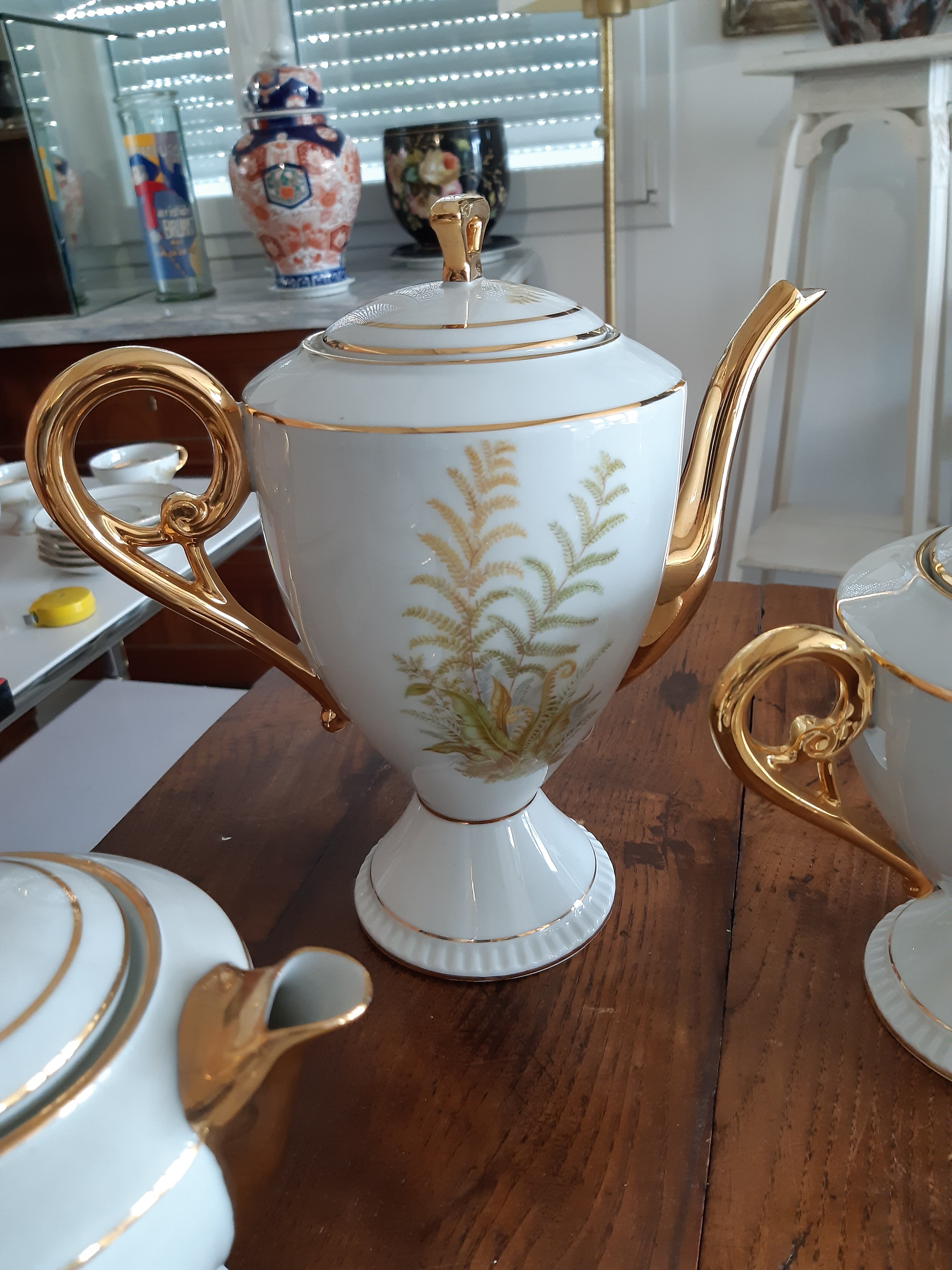 Coffee service in porcelain