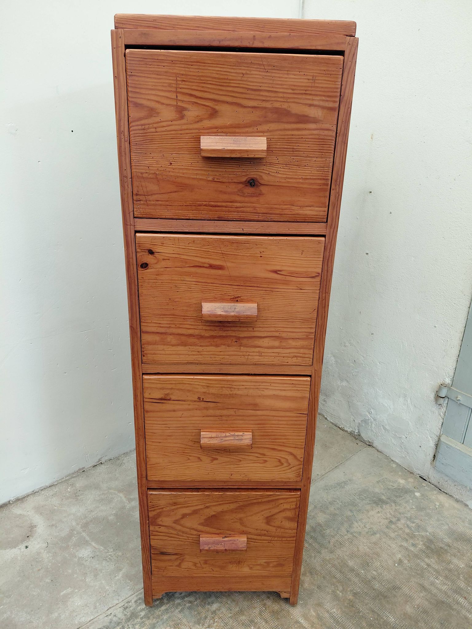 Trade furniture