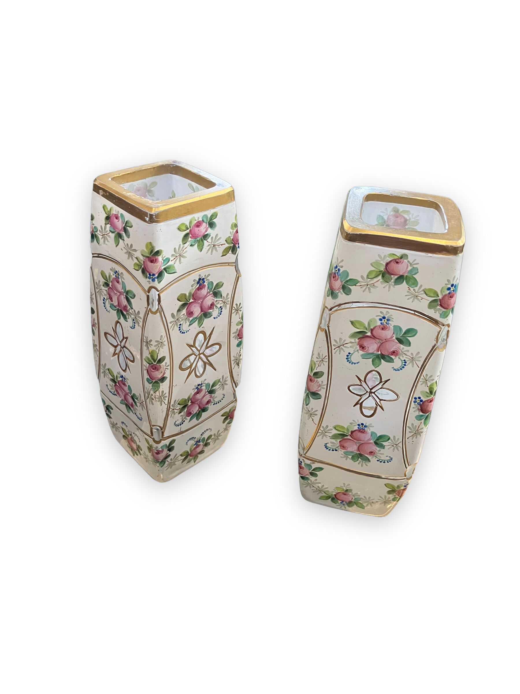 Pair of vases in enamelled and gilded crystal Rose motifs