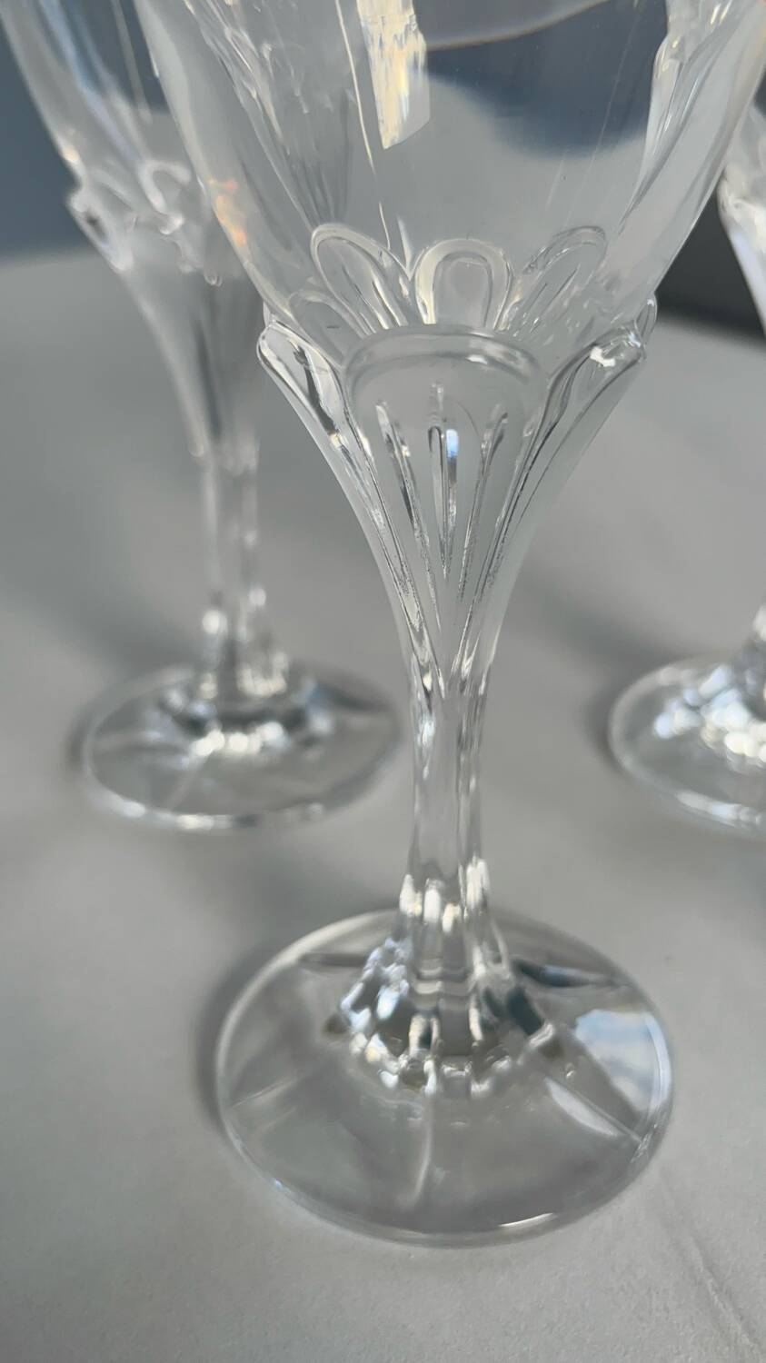 Set de 6 verre a vin cristal d’arques modèle granville forme de fleur