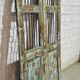 Ancienne porte de patio en teck birman et forge