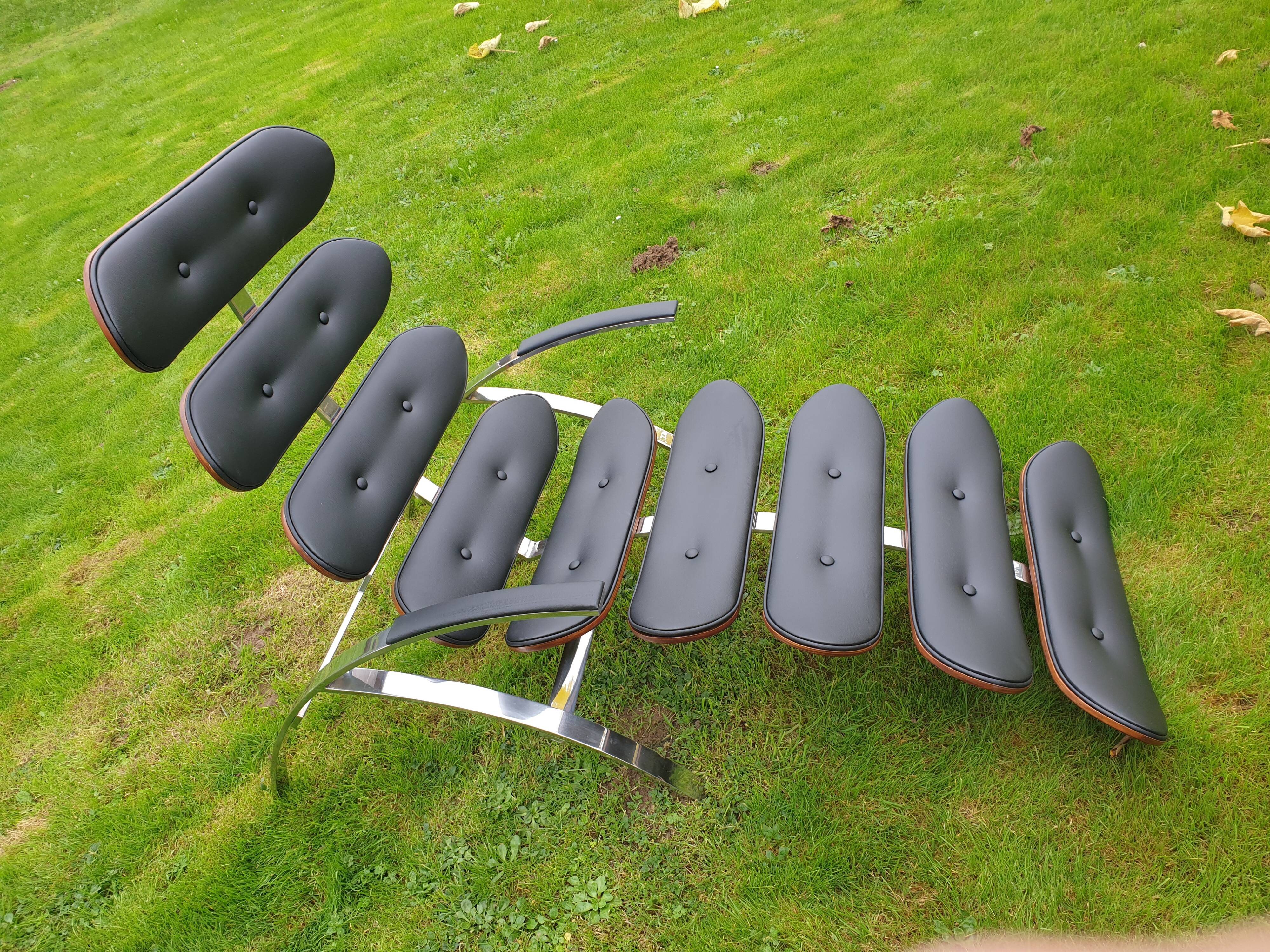 Chaise longue en métal chromé, années 1960-1970