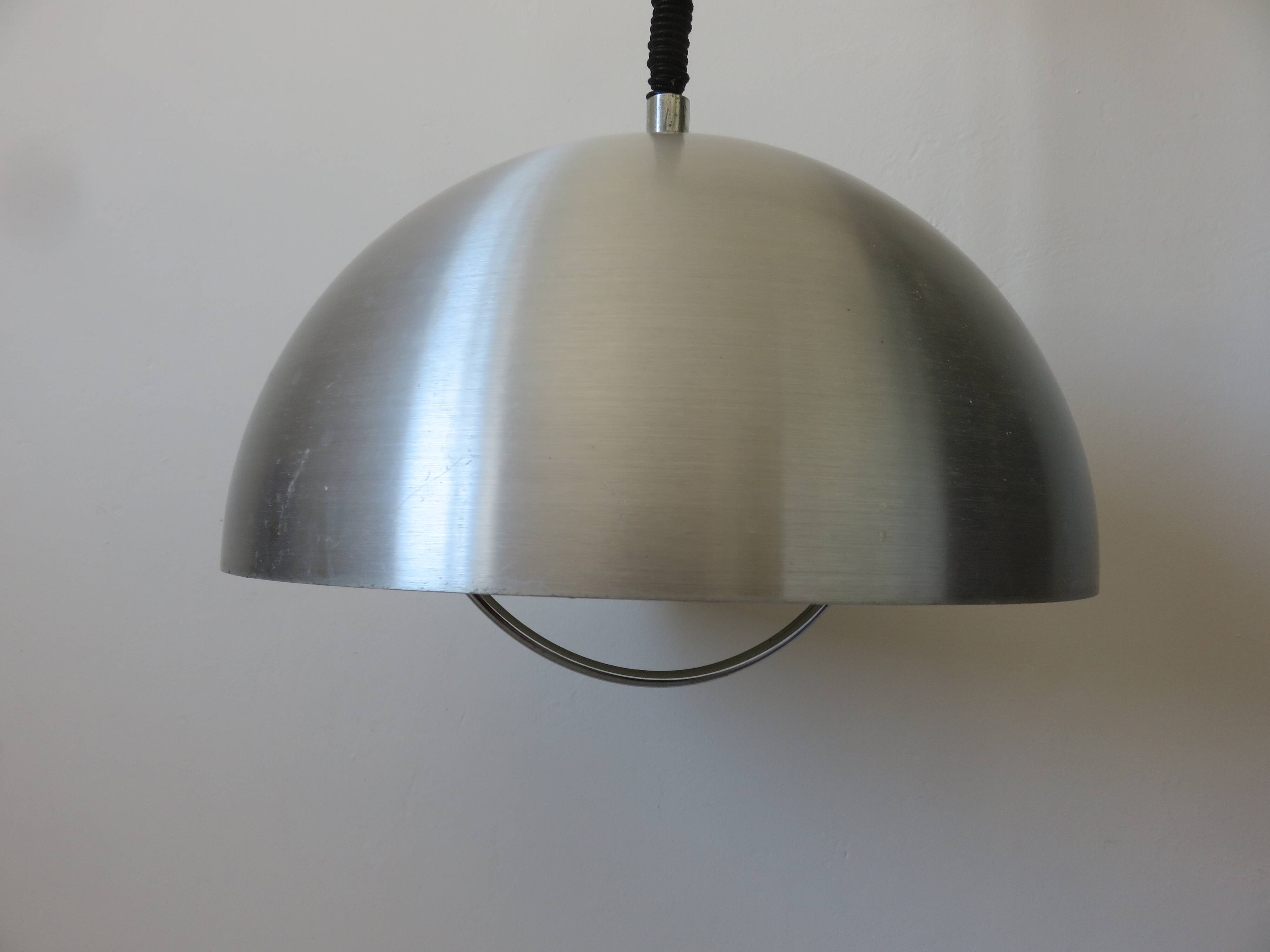 Suspension vintage monte et baisse en aluminium typique 1970