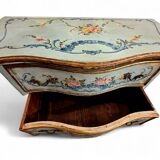 18th century Venetian chest of drawers