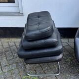 Fauteuil pivotant vintage Bramia avec repose-pieds