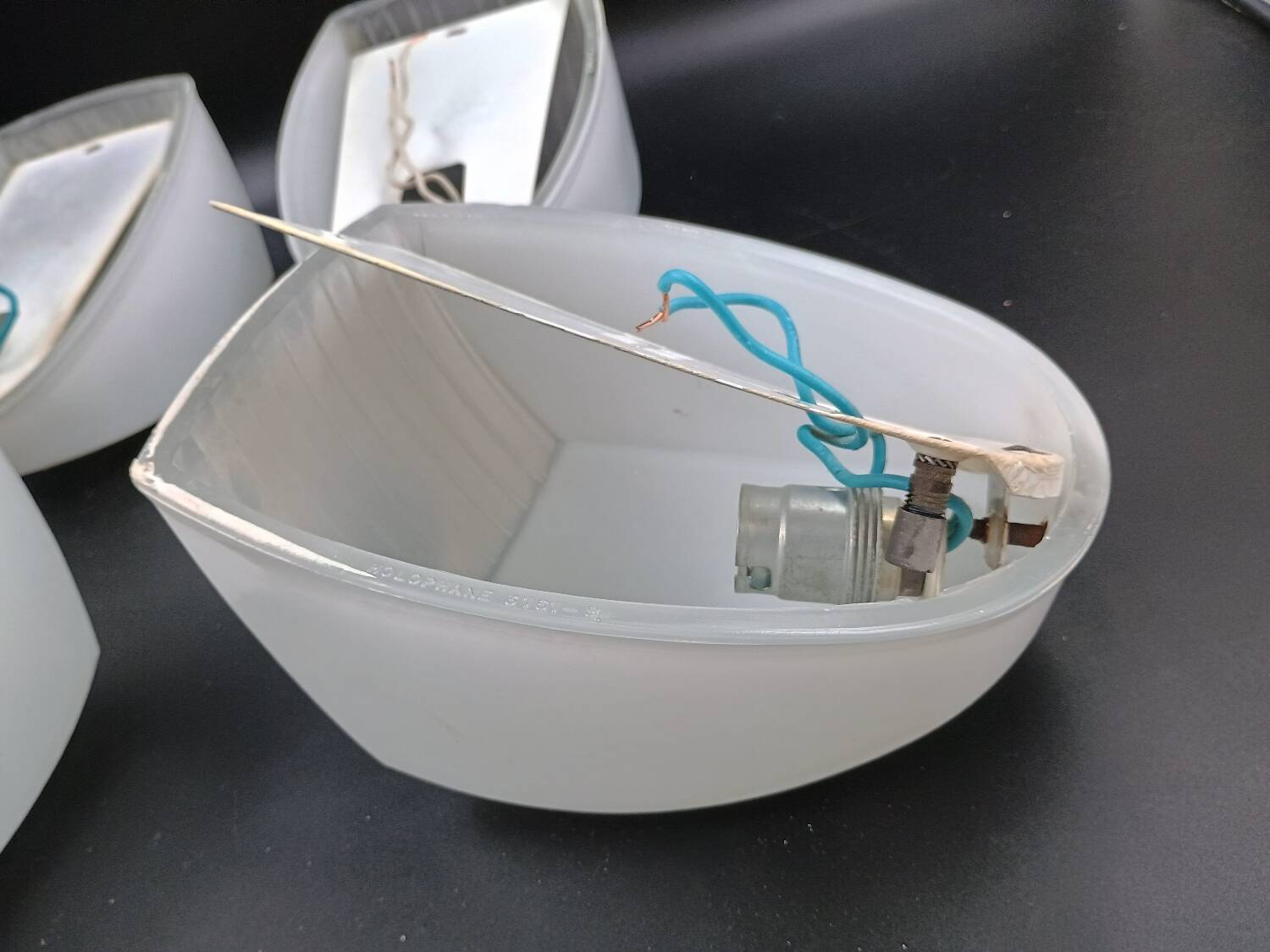 Set of 4 Holophane AMV wall lights. 2 Made in France Industrial loft