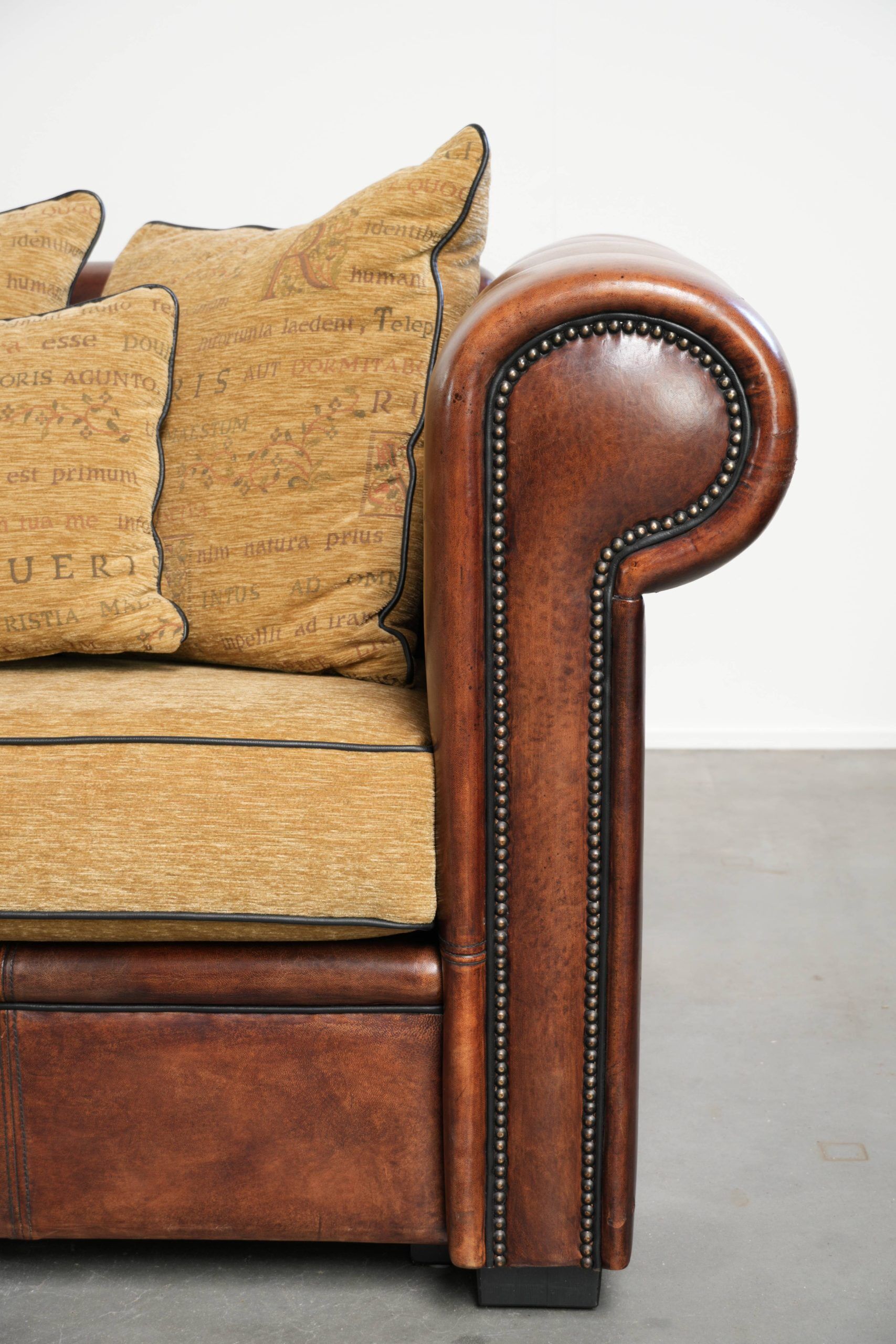 Sheepskin 3-seater sofa from the late 20th century with removable armrests
