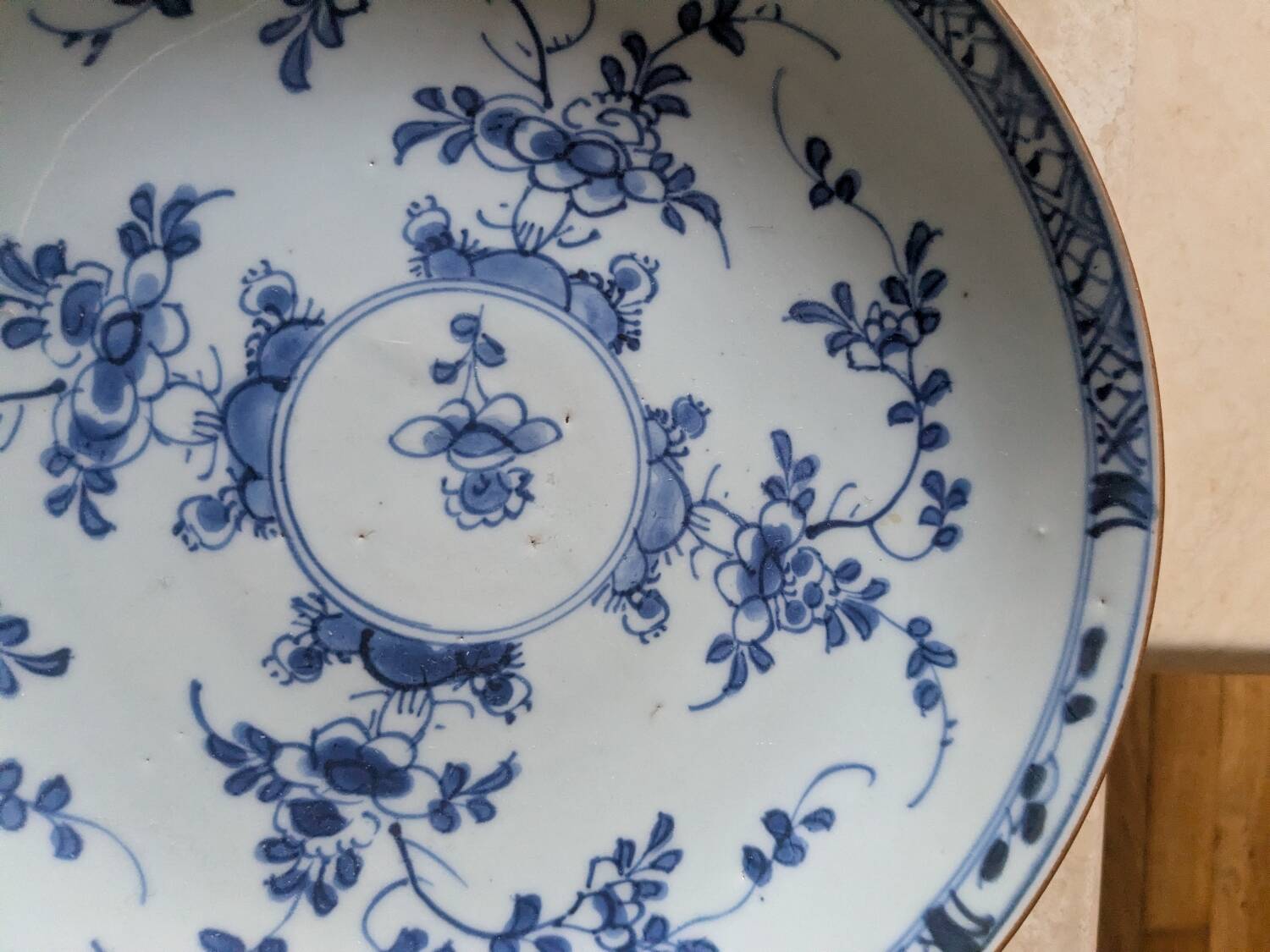 Two Chinese soup plates