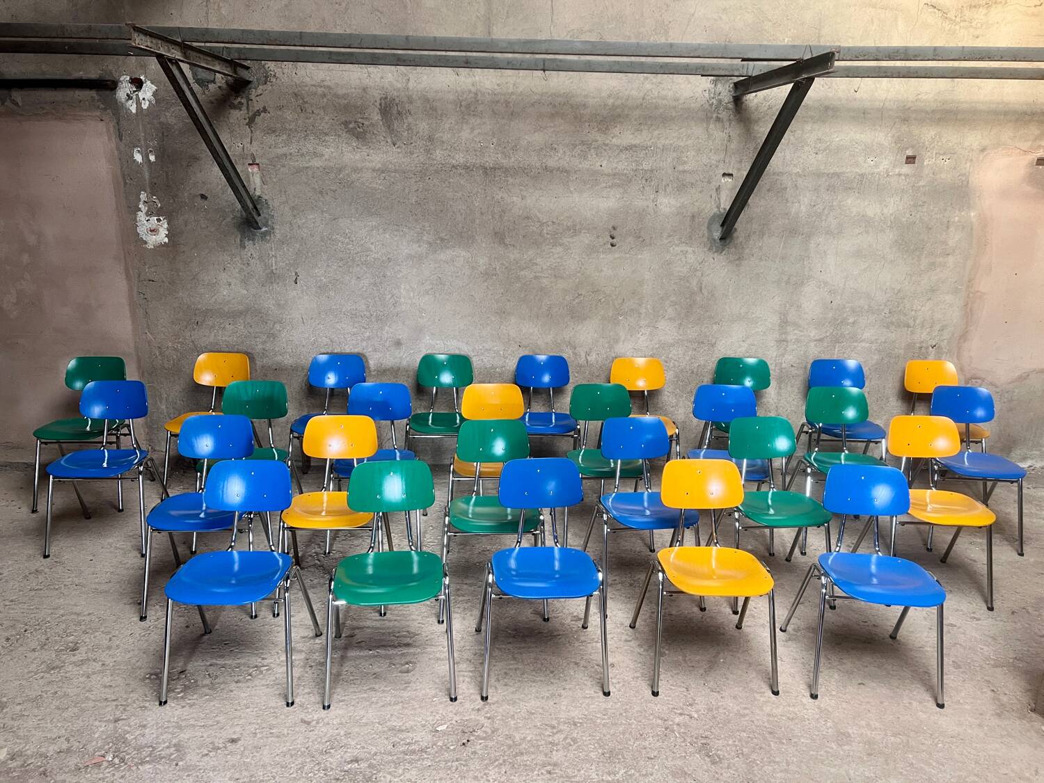 59 vintage colorful chairs