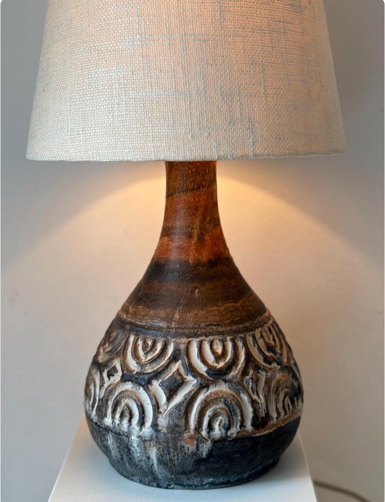 Lampe de table en grès de poterie danoise par Birte Vedel Howards, années 1960.
