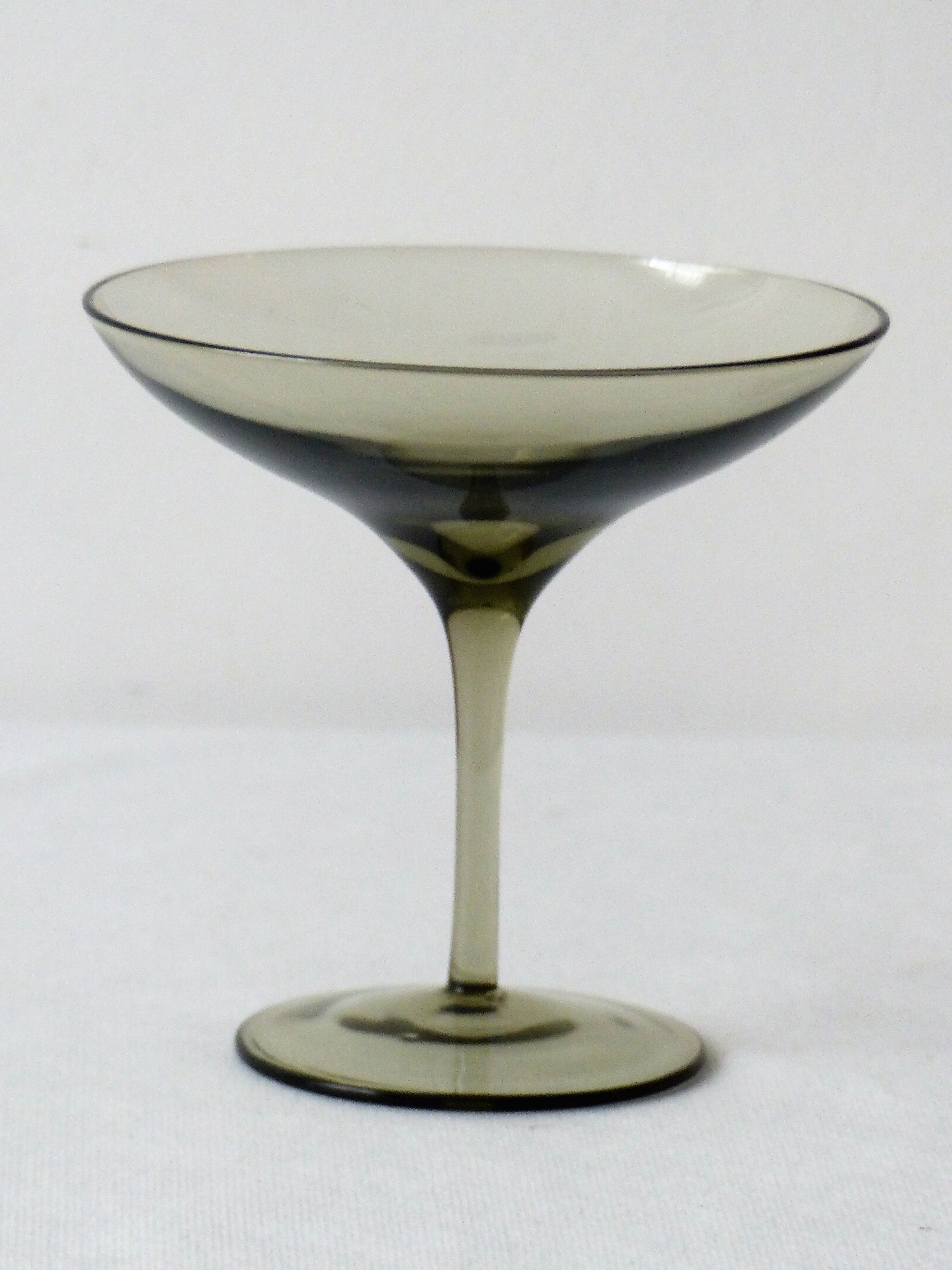 Set of 5 smoked glass cups