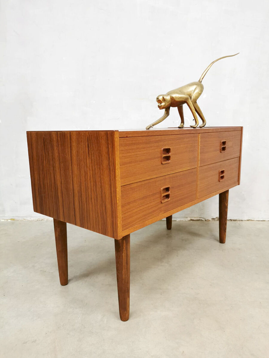 Danish dresser 1960