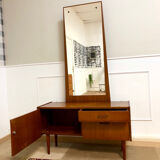 Vintage dressing table