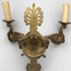 Antique bronze wall light with arm decorated with swans and palmettes in the Empire style