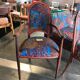 Fauteuil Art Nouveau, assise et dossier fleuri