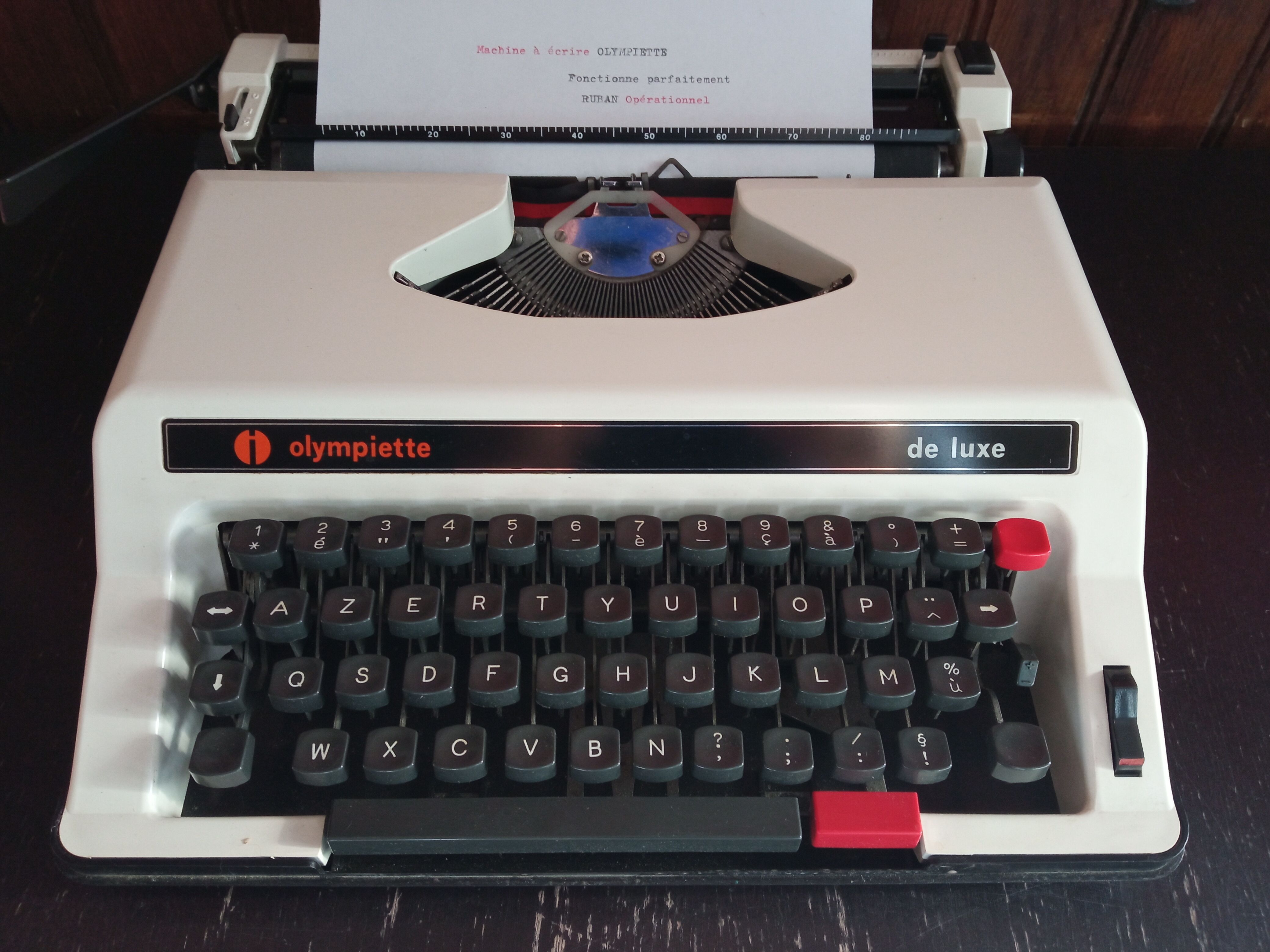 Olympia Luxury Olympiette Typewriter