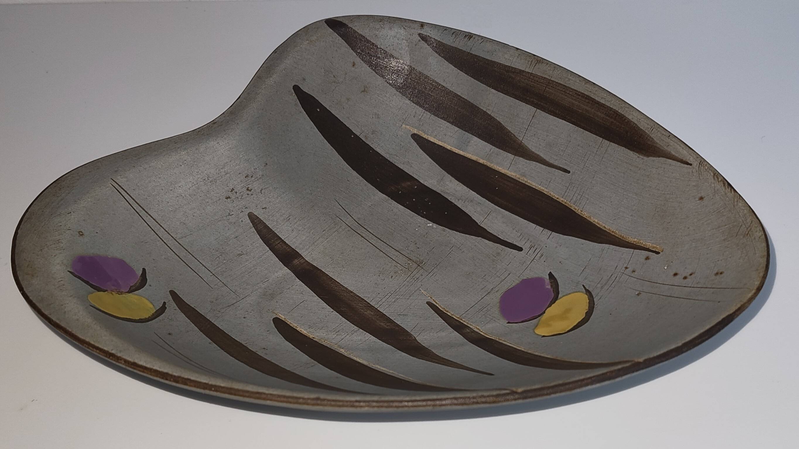 Vintage 1950 pocket bowl – East German ceramics
