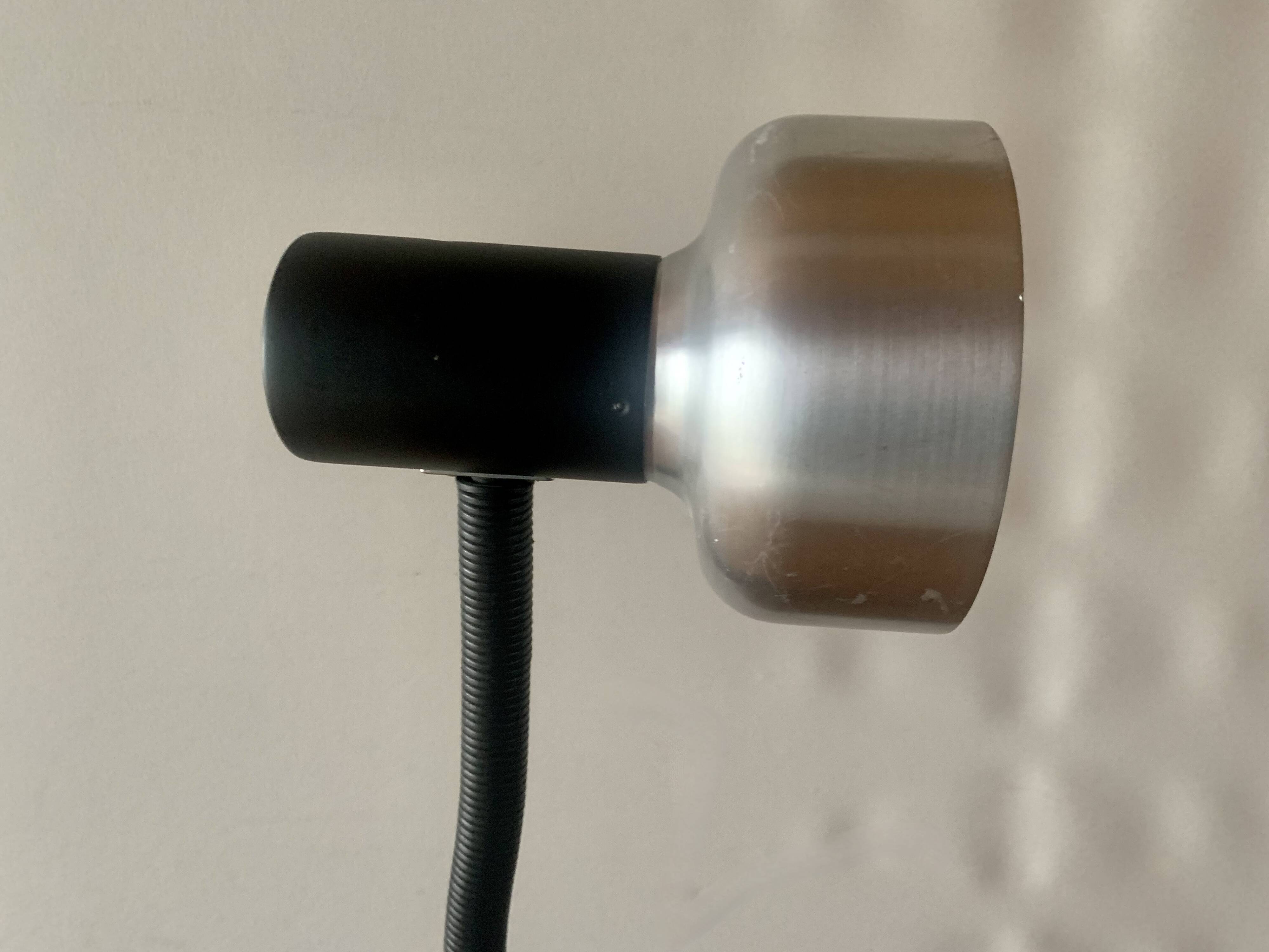 Vintage Wila desk lamp in black metal and aluminum