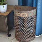 Old paper bin on rue Montrouge