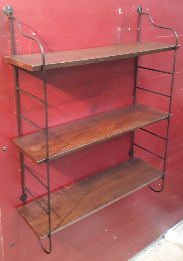 Etagere scandinave 1940 a 50 tomado acier et 3 plateaux 65x19. Plaquage bois bisauté 60x86 super et