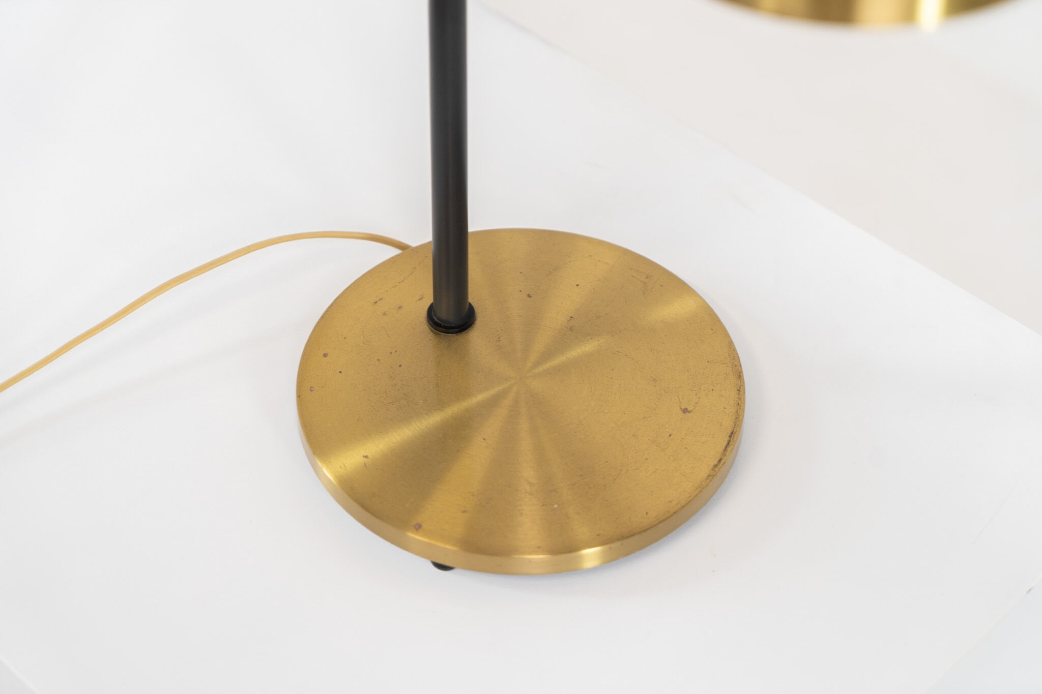 Lampe de table en laiton "Lento" par Jo Hammerborg