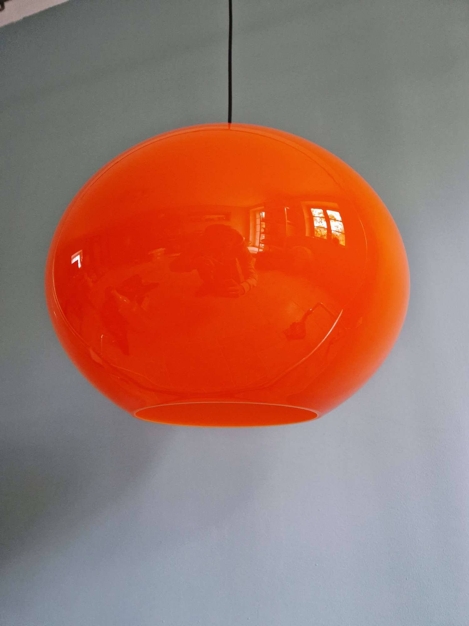 XXL onion pendant light in orange opaline, design Alessandro Pianon, Vistosi, 1960