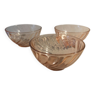 3 bowls Arcoroc Roseline swirl pink