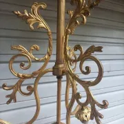 Antique 19th-century chandelier with 4 lights in gilded bronze, Napoleon III style - in working condition.