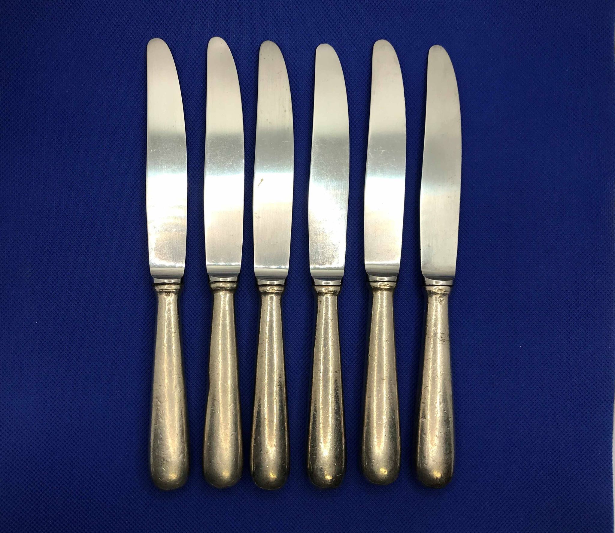 Set of 6 small silver-plated Navy knives SOH