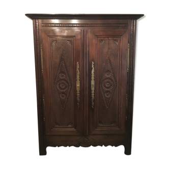 Armoire bretonne