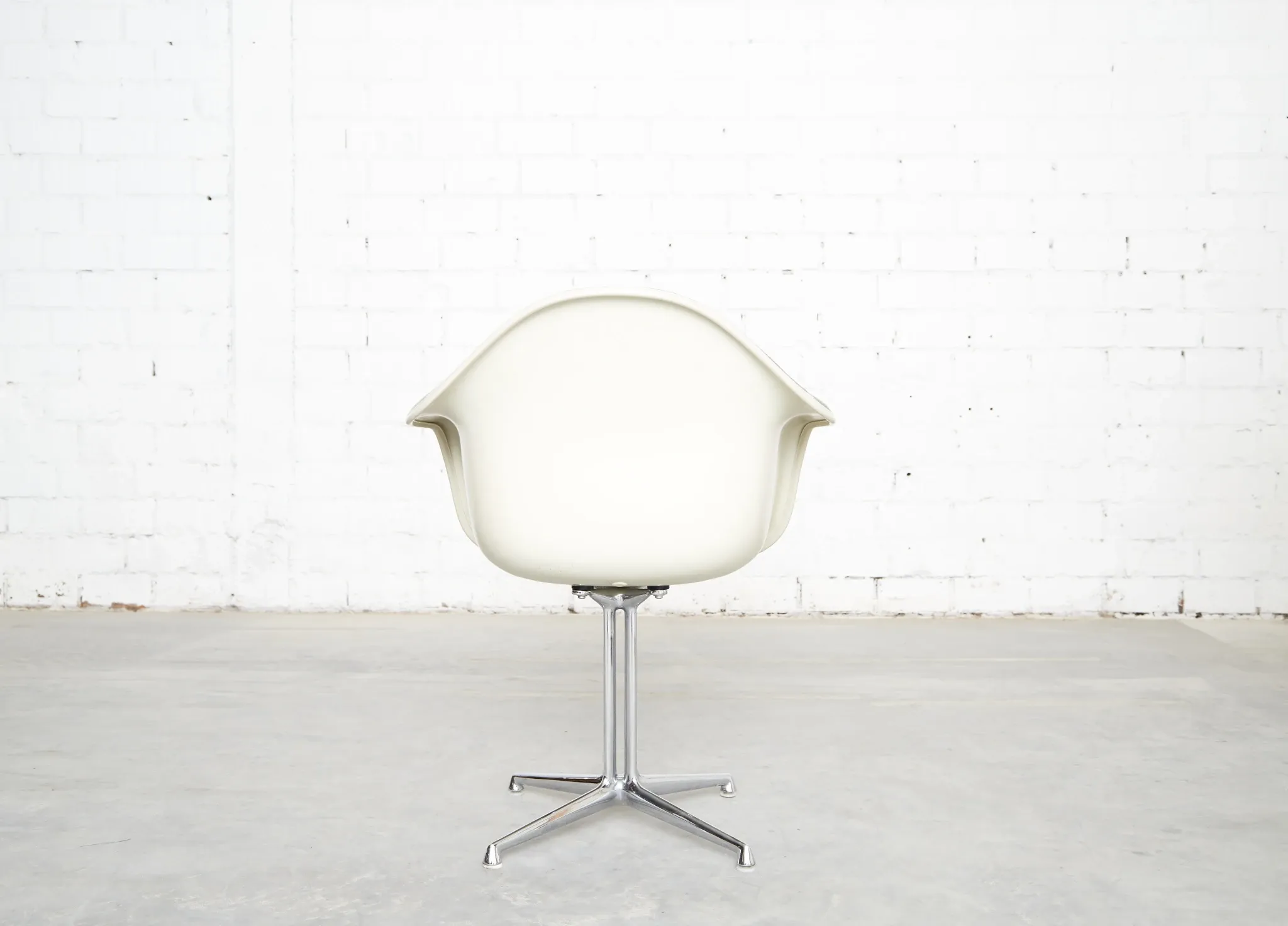 DAL La Fonda Fiberglas Chair by Charles & Ray Eames for Vitra- Set of 4