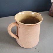 Pichet pot à lait ancien en terre cuite vernissée