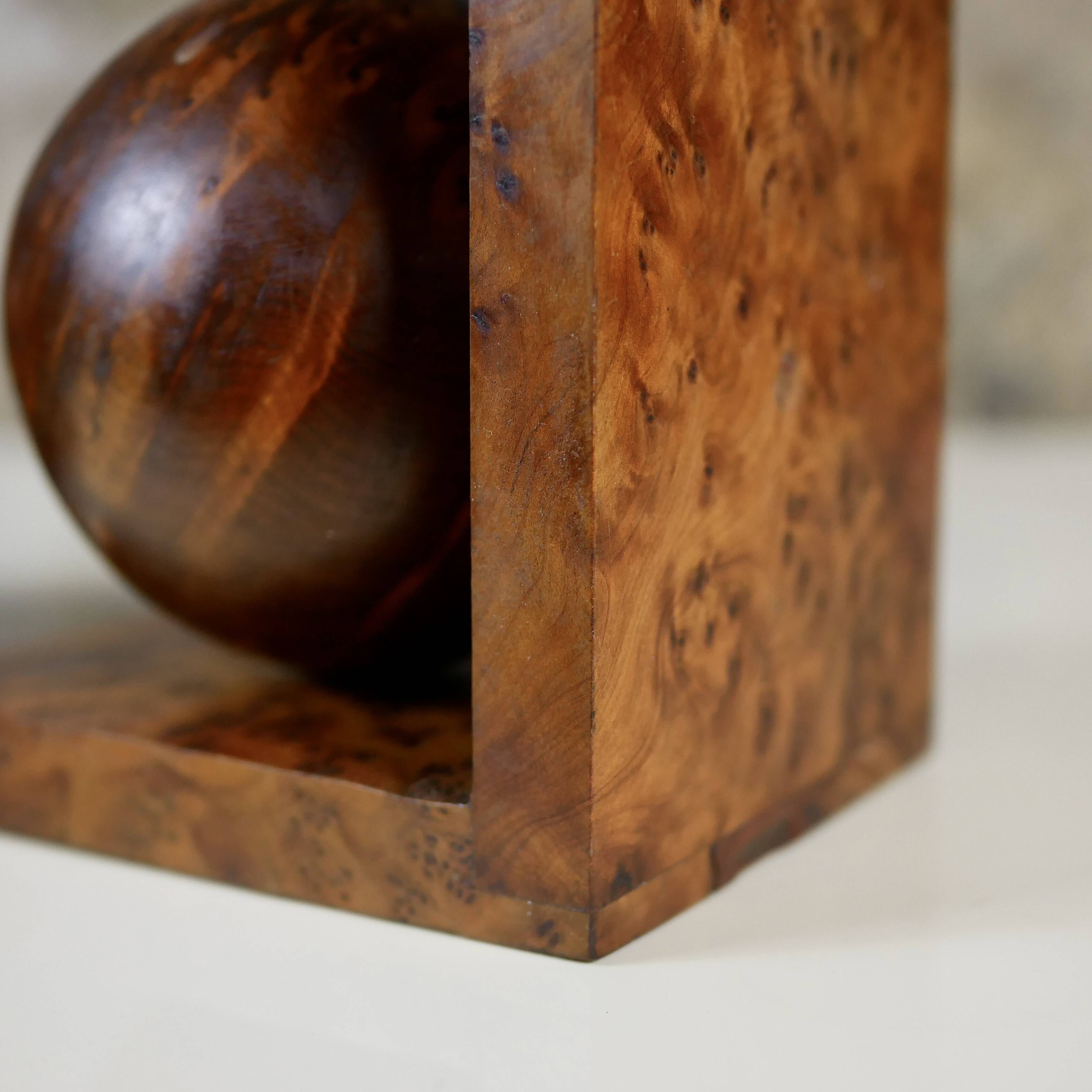 Pair of Art Deco bookends in cedar burl, France, 1930