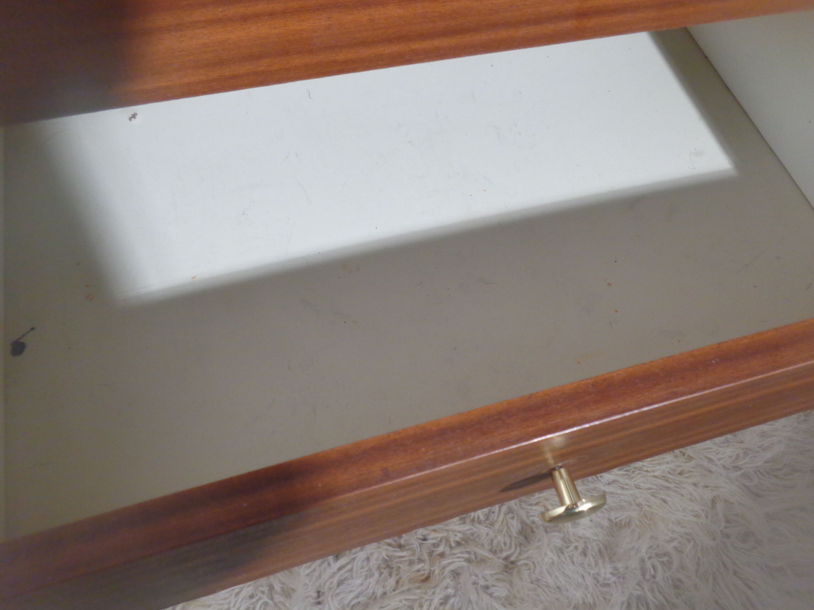 Vintage dresser 1960