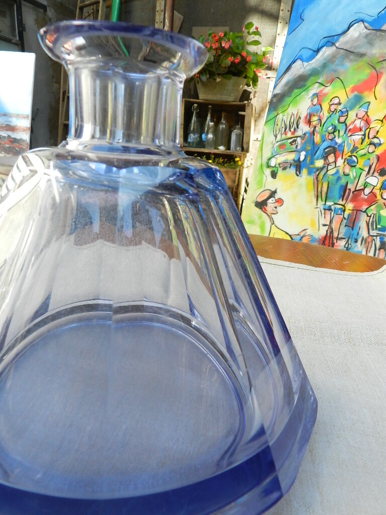 Art-deco blue vase
