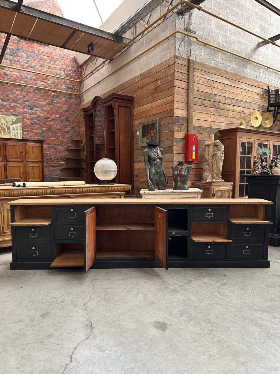 Handcrafted enfilade