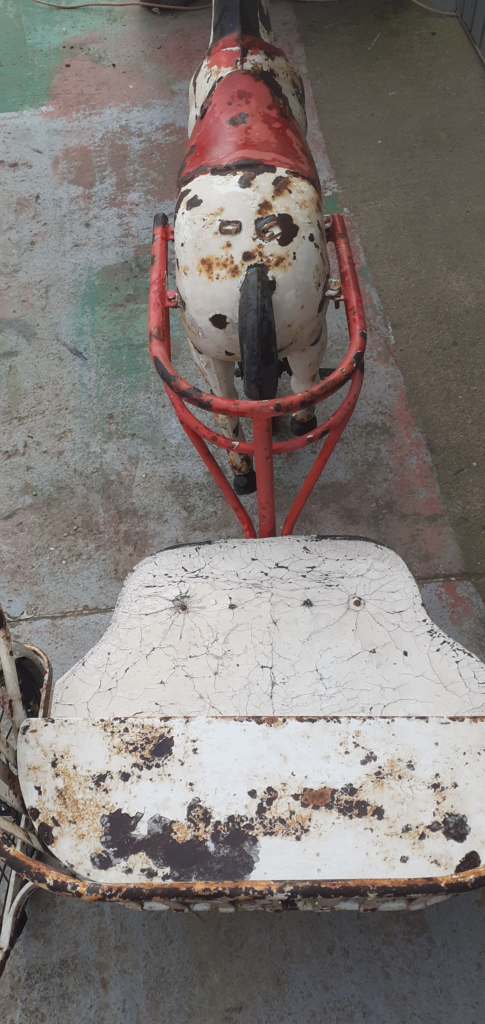 Sulky metal carousel two-seater 50s